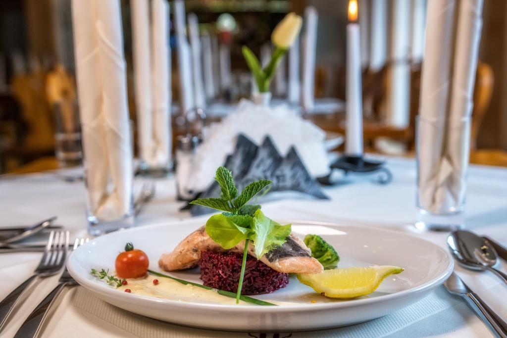 Курортний комплекс Tatra Goralski Wellnes & Spa 3*